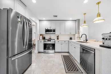 MAKE AN OFFER! Stunning and magnificently expanded two-story - photo 12