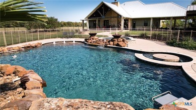 A rare and remarkable opportunity awaits just minutes from Texas - photo 13