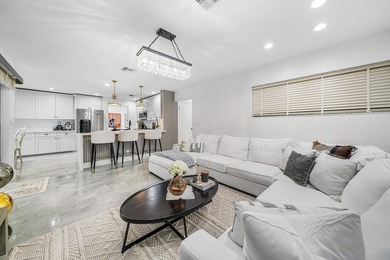 MAKE AN OFFER! Stunning and magnificently expanded two-story - photo 16