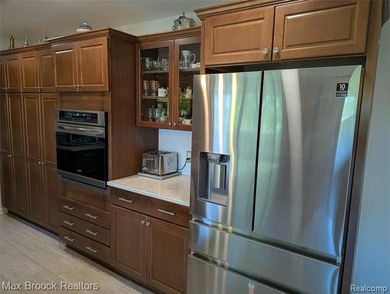 Welcome home to this gorgeous Colonial featuring 3,212 square - photo 18
