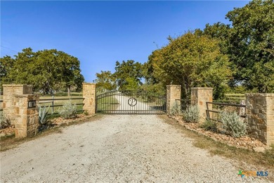 A rare and remarkable opportunity awaits just minutes from Texas - photo 34