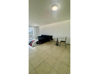 Little Maule Lake Condo For Sale in Aventura Florida