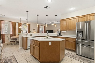 Immaculate!! Single story Cottage Hill home, NO HOA. 3 car - photo 17