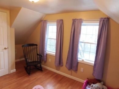 Low tax Alton says total renovation 2009/2010. This home offers - photo 18
