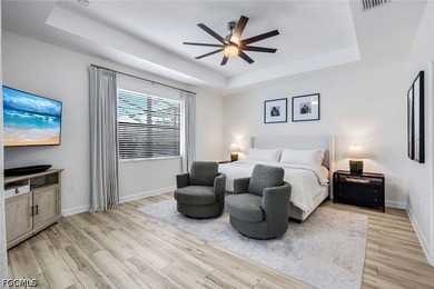 Welcome to the home that truly has it all-style, comfort - photo 10