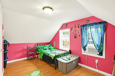 Low tax Alton says total renovation 2009/2010. This home offers - photo 20