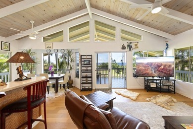 Wake up to sweeping Pacific Ocean views, tropical gardens, and - photo 3