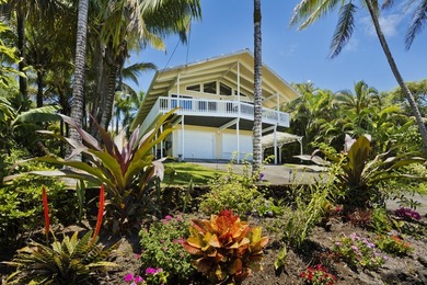 Wake up to sweeping Pacific Ocean views, tropical gardens, and - photo 4