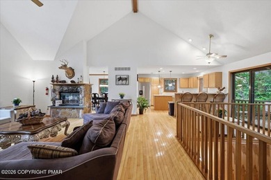 Large mountain lodge offering the perfect blend of four-season - photo 27