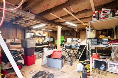 Low tax Alton says total renovation 2009/2010. This home offers - photo 27