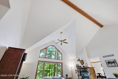 Large mountain lodge offering the perfect blend of four-season - photo 31