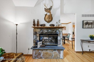Large mountain lodge offering the perfect blend of four-season - photo 32