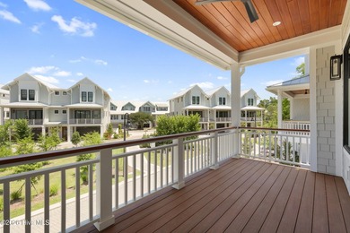 Luxury, location, and low-maintenance living come together - photo 44