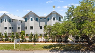 Luxury, location, and low-maintenance living come together - photo 49