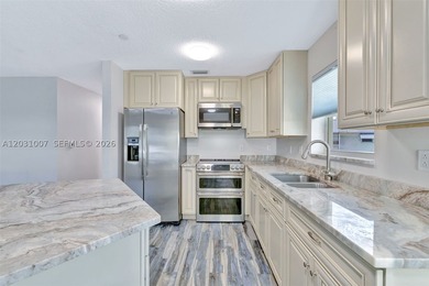 Experience the ultimate in coastal living with this stunning - photo 4