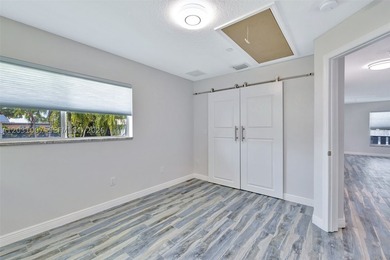 Experience the ultimate in coastal living with this stunning - photo 8