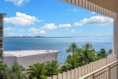 Experience the best of waterfront living in this exceptional 3 - photo 2