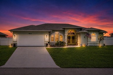 St. Lucie River Home Active Under Contract in Port Saint Lucie Florida