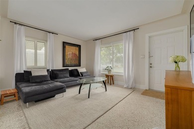 Attention First-Time Homebuyers & Starter Home Shoppers! Welcome - photo 3