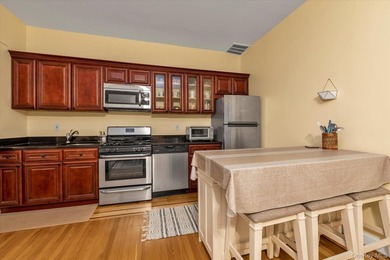 IT' S TIME TO STOP RENTING...BEECHHURST TOWERS ...Historic - photo 6