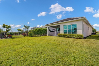 Enjoy lake views from your screened back patio on a quiet culs - photo 5