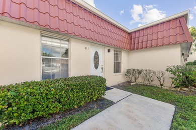 Beautiful 1-bedroom, 1-bath condo located in the desirable 55+ - photo 5