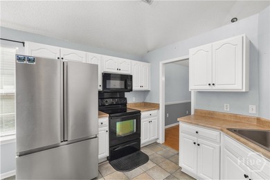 This move in ready 3 bedroom, 2 bath home located in the Berwick - photo 12