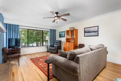 Beautiful 2 bedroom, 2 bath condo with a BONUS ROOM located on - photo 13