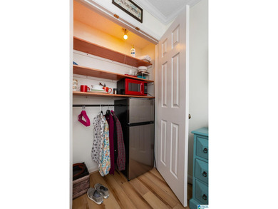 Beautiful 2 bedroom, 2 bath condo with a BONUS ROOM located on - photo 19