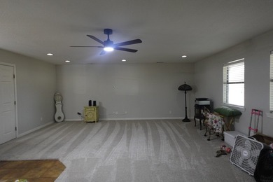 Additional listing photo 4