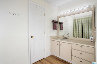 Beautiful 2 bedroom, 2 bath condo with a BONUS ROOM located on - photo 26