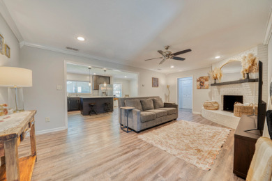 Updated 3/2 Adorable Home plus SHOP!! - photo 1