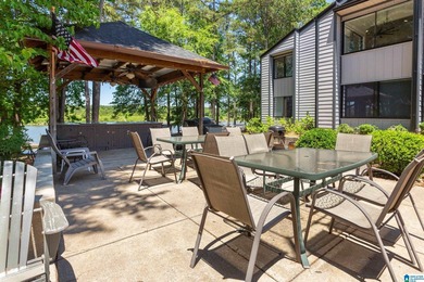 Beautiful 2 bedroom, 2 bath condo with a BONUS ROOM located on - photo 30