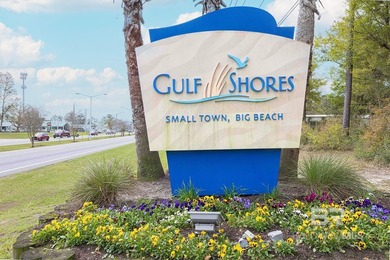 PRICED READY TO SELL!! Welcome to this beautifully updated 2 bed - photo 41