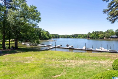 Beautiful 2 bedroom, 2 bath condo with a BONUS ROOM located on - photo 44