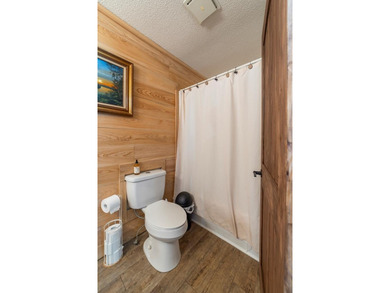 MOTIVATED SELLER!!! Charming 3 bedroom, 2 bath cottage full of - photo 9