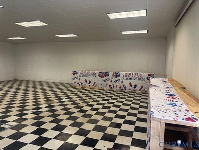 Come see this spacious retail zoned property most recently