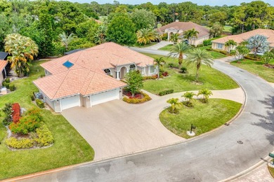 Welcome to 8055 Kiawah Trace, a beautifully maintained home - photo 4