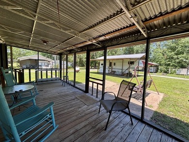 Spacious corner lot-comprised of two lots in one-located in - photo 5