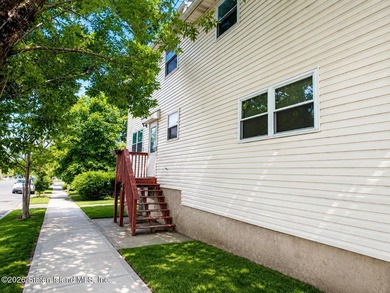 Large 22x40 two-family semi-attached home on a beautiful corner - photo 18