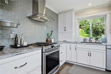 Experience elevated lakeview living in this beautifully upgraded - photo 23