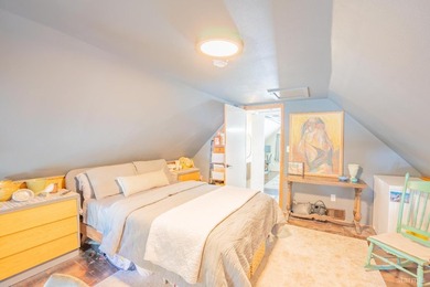 Classic Tahoe charm and modern comfort come together in this - photo 25