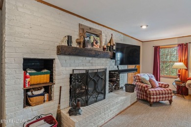 Bring your Buyers! Experience covered-front porch sitting at its - photo 26