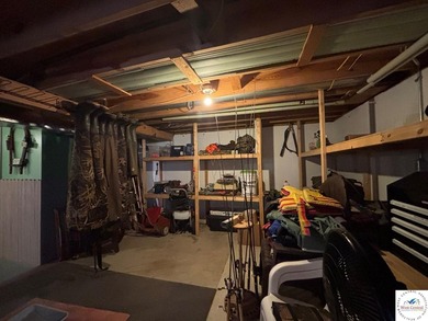 Fully Furnished 2nd Tier Lake Cabin Discover the perfect blend - photo 26