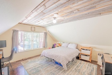 Classic Tahoe charm and modern comfort come together in this - photo 26