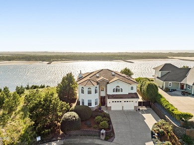 Welcome to the Cannery Point Home. Located on the south edge of - photo 28
