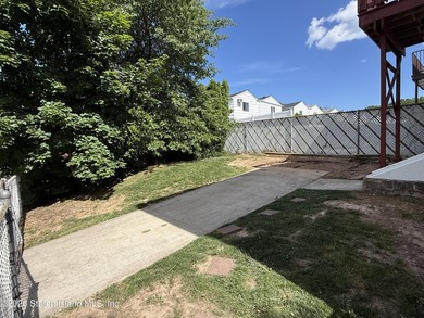 Large 22x40 two-family semi-attached home on a beautiful corner - photo 30