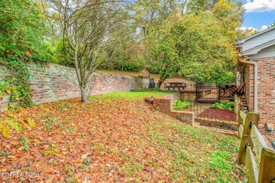 Bring your Buyers! Experience covered-front porch sitting at its - photo 54