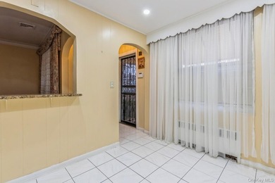 Nestled in the Wakefield neighborhood of the Bronx, 4121 Grace - photo 11