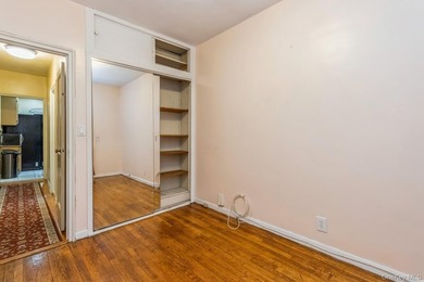 Nestled in the Wakefield neighborhood of the Bronx, 4121 Grace - photo 19